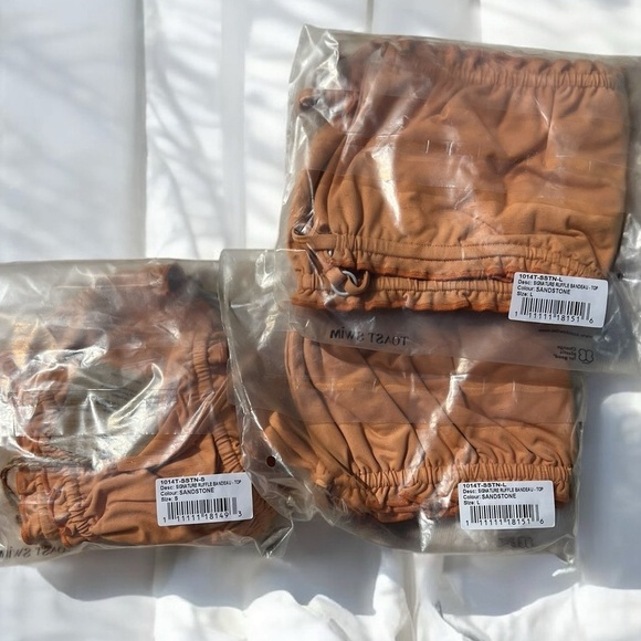 🌻NEW w.tag Free People x Toast Signature Ruffle Bandeau Top in Sandstone - Picture 4 of 13